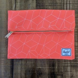 Herschel carter clutch